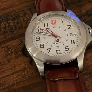 Swiss Watch Wenger Stainless Steel Leather Band Water Resistant NEEDS BATTERY